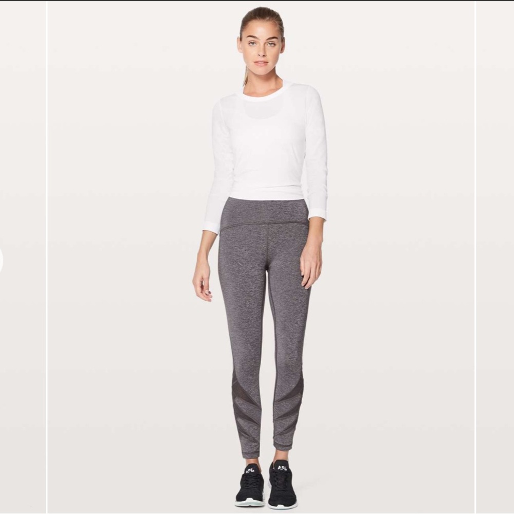 🌸301 Lululemon Motionful Tight Leggings Size 8 Gray Luxtreme 26” Athleisure